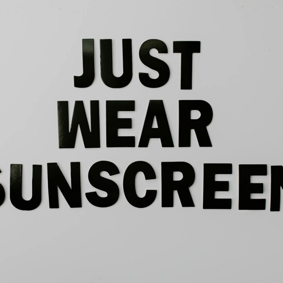 Para Diabetes Tipo 2: fatores de risco reversíveis incluem sedentarismo, obesidade, má alimentação e estresse. É possível rev