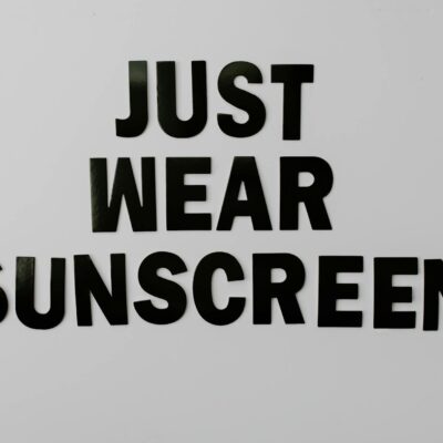 Para Diabetes Tipo 2: fatores de risco reversíveis incluem sedentarismo, obesidade, má alimentação e estresse. É possível rev